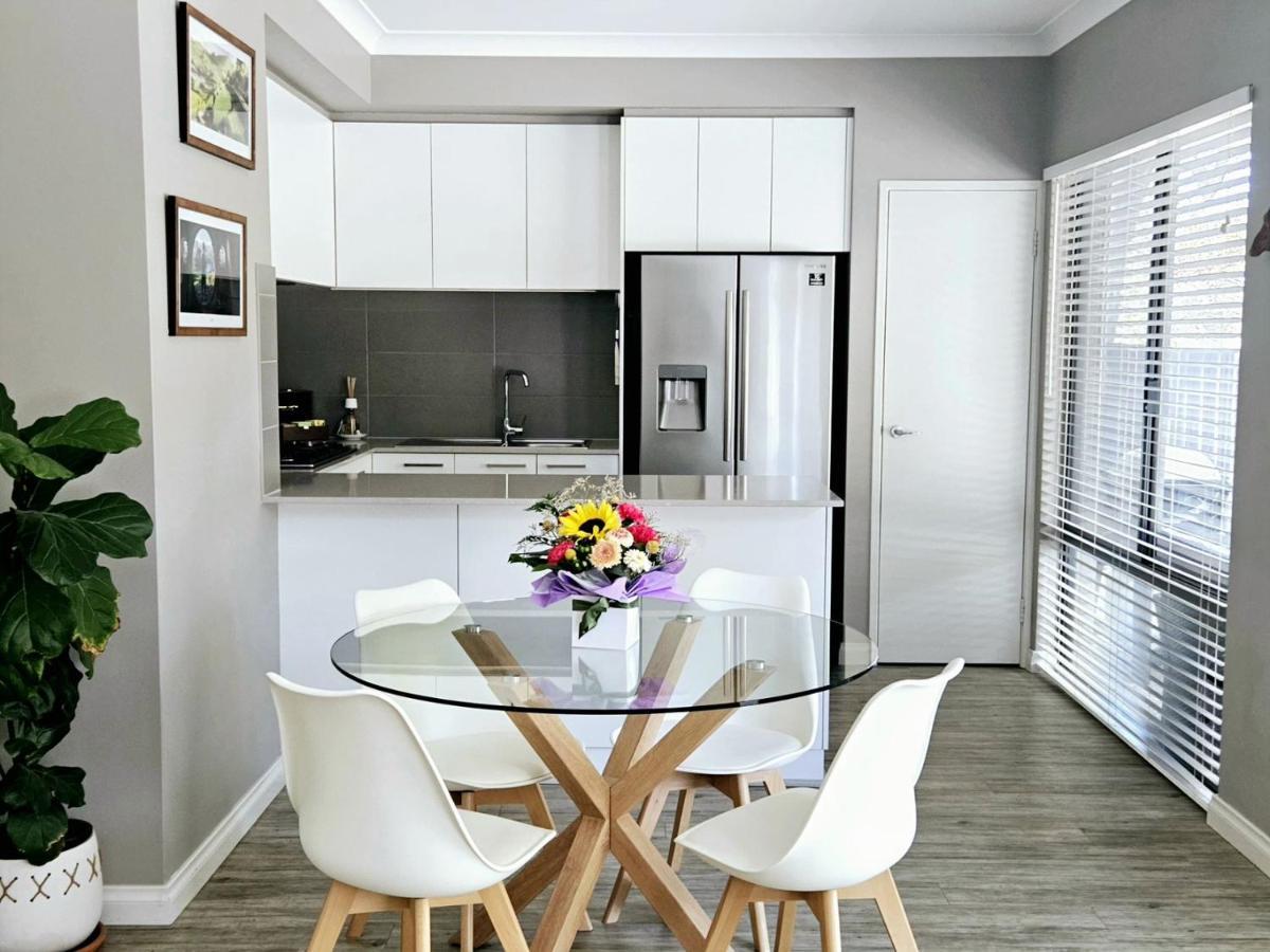 Tranquil Gumnut Cottage - Close To Airport Perth Exterior foto